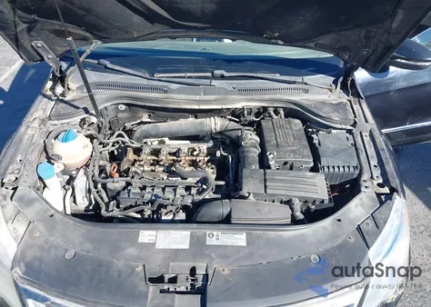 2012 Volkswagen Cc Lux/Lux Limited/Lux Plus from USA, damaged, VIN WVWHP7ANXCE531845